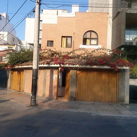 Global Family Backpackers Hostel 利马 外观 照片