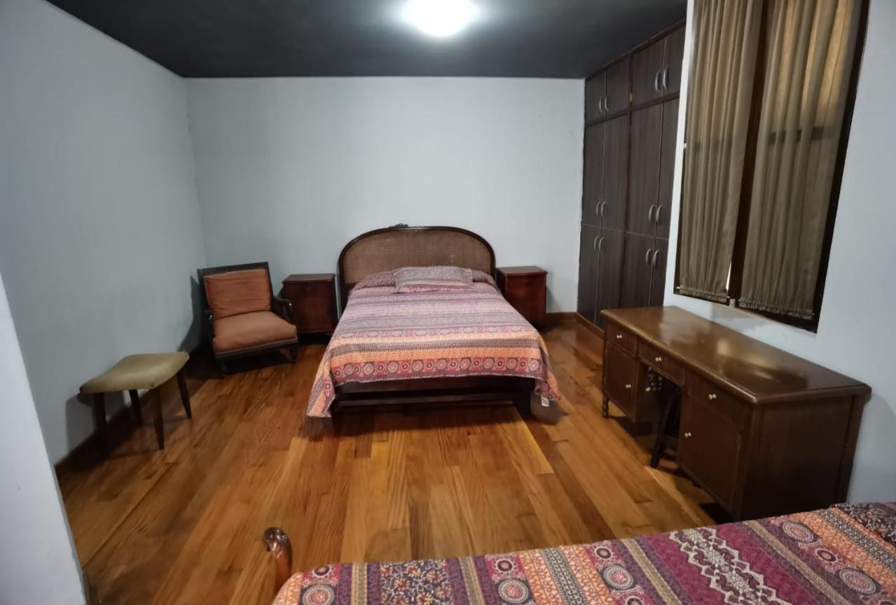 Global Family Backpackers Hostel 利马 外观 照片